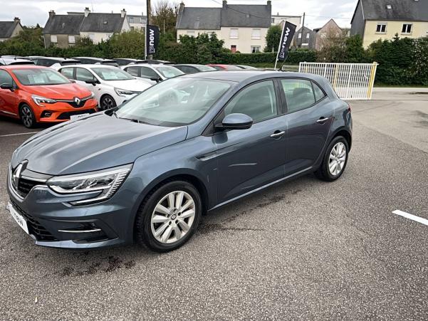 Vente en ligne Renault Megane 4 Mégane IV Berline Blue dCi 115 - 21N au prix de 19 990 €