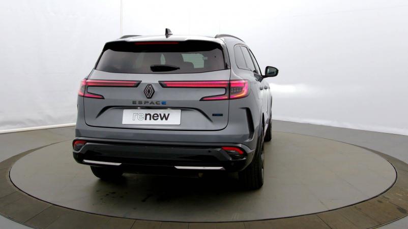 Vente en ligne Renault Espace Espace E-Tech hybrid 200 au prix de 38 990 €