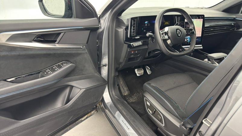 Vente en ligne Renault Espace Espace E-Tech hybrid 200 au prix de 38 990 €