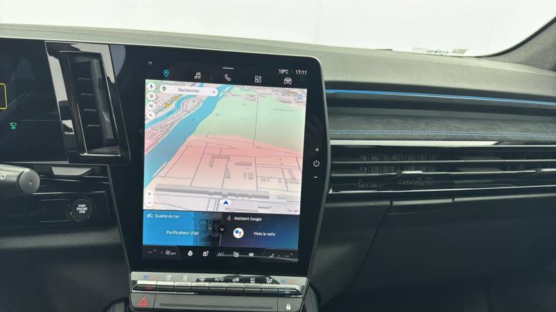 Vente en ligne Renault Espace Espace E-Tech hybrid 200 au prix de 38 990 €