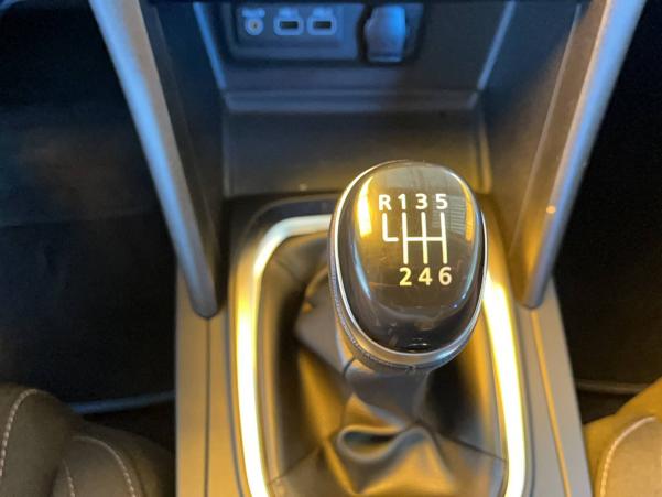 Vente en ligne Renault Megane 4 Estate Mégane IV Estate Blue dCi 115 au prix de 15 990 €
