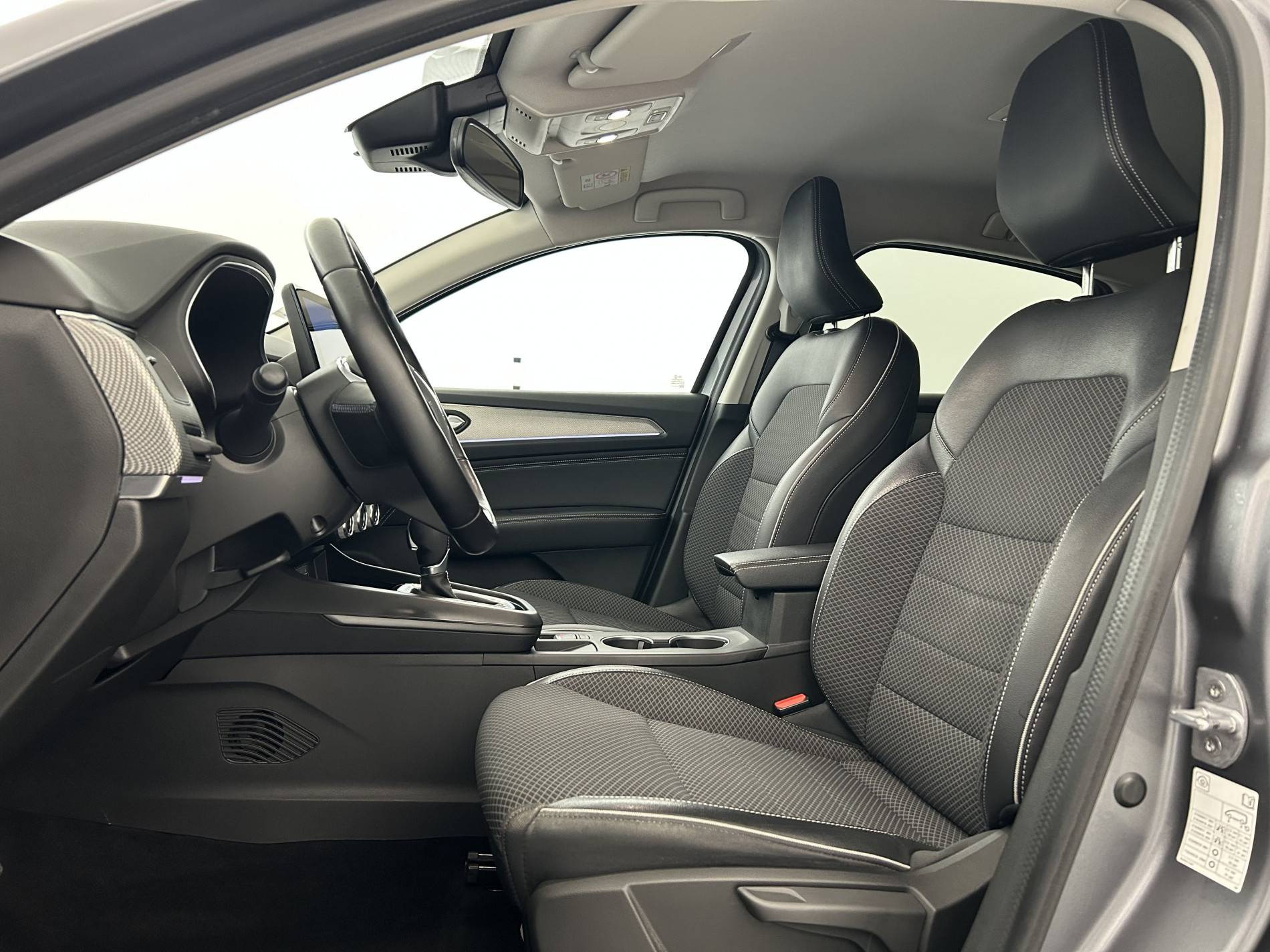 Vente en ligne Renault Arkana  E-Tech 145 - 21B au prix de 19 990 €