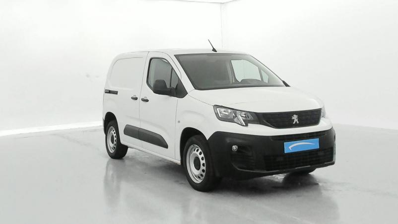 Vente en ligne Peugeot Partner Fourgon  STANDARD 1000 KG PURETECH 110 S&S BVM6 au prix de 16 990 €