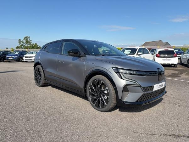 Vente en ligne Renault Megane E-Tech  220 ch autonomie confort au prix de 40 990 €