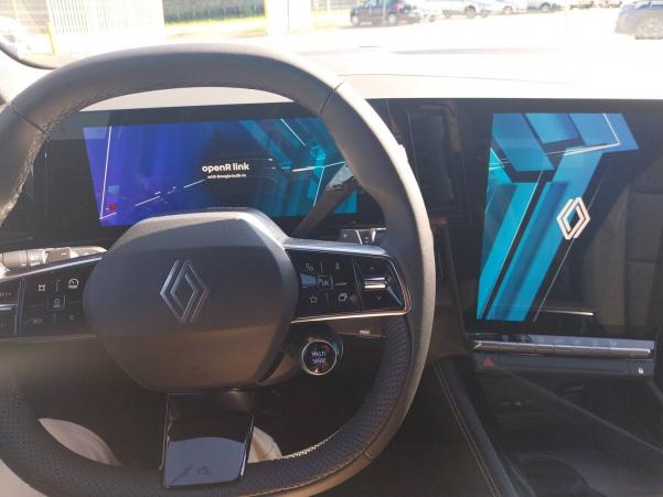 Vente en ligne Renault Austral  full hybrid E-Tech 200 ch au prix de 40 990 €