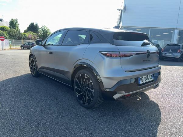 Vente en ligne Renault Megane E-Tech  220 ch autonomie confort au prix de 40 990 €