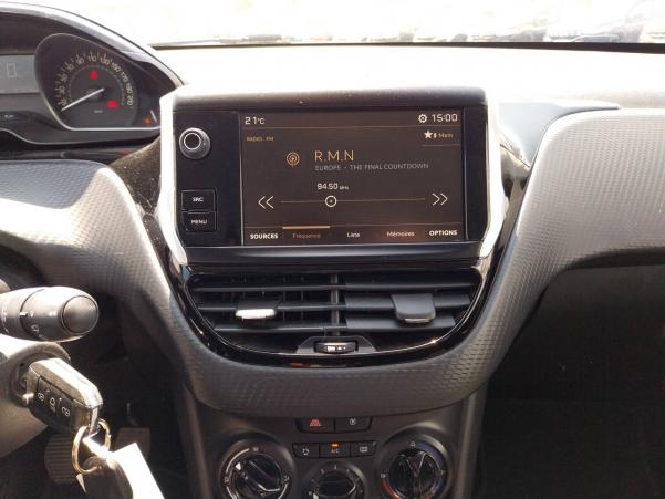 Vente en ligne Peugeot 2008  1.6 BlueHDi 100ch BVM5 au prix de 11 990 €