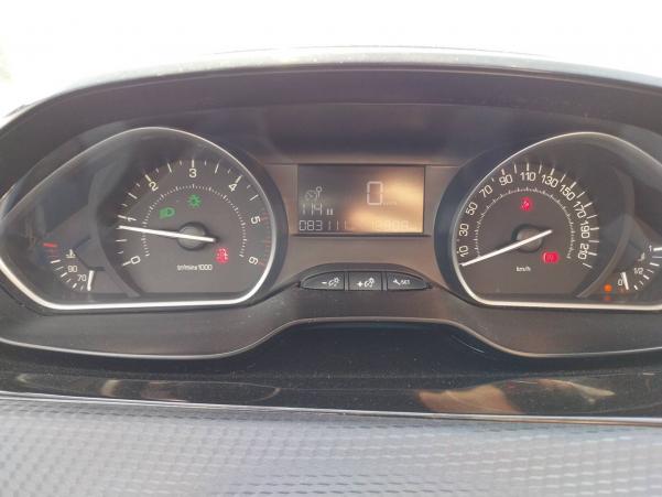 Vente en ligne Peugeot 2008  1.6 BlueHDi 100ch BVM5 au prix de 11 990 €