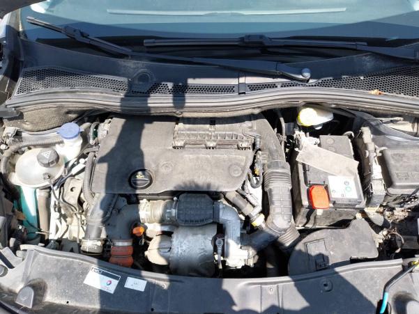 Vente en ligne Peugeot 2008  1.6 BlueHDi 100ch BVM5 au prix de 11 990 €