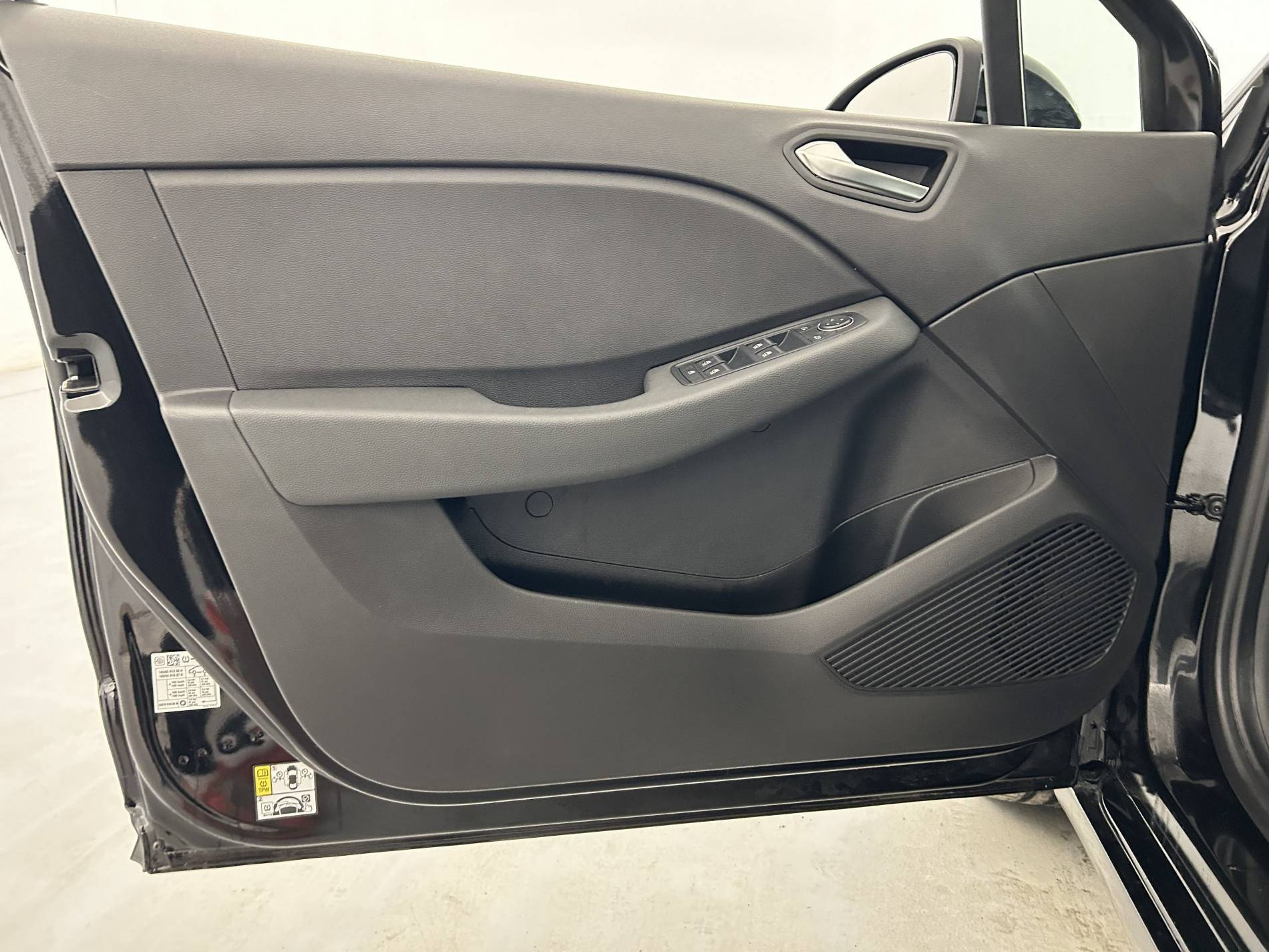 Vente en ligne Renault Clio 5 Clio E-Tech full hybrid 145 ch GSR2 au prix de 20 490 €