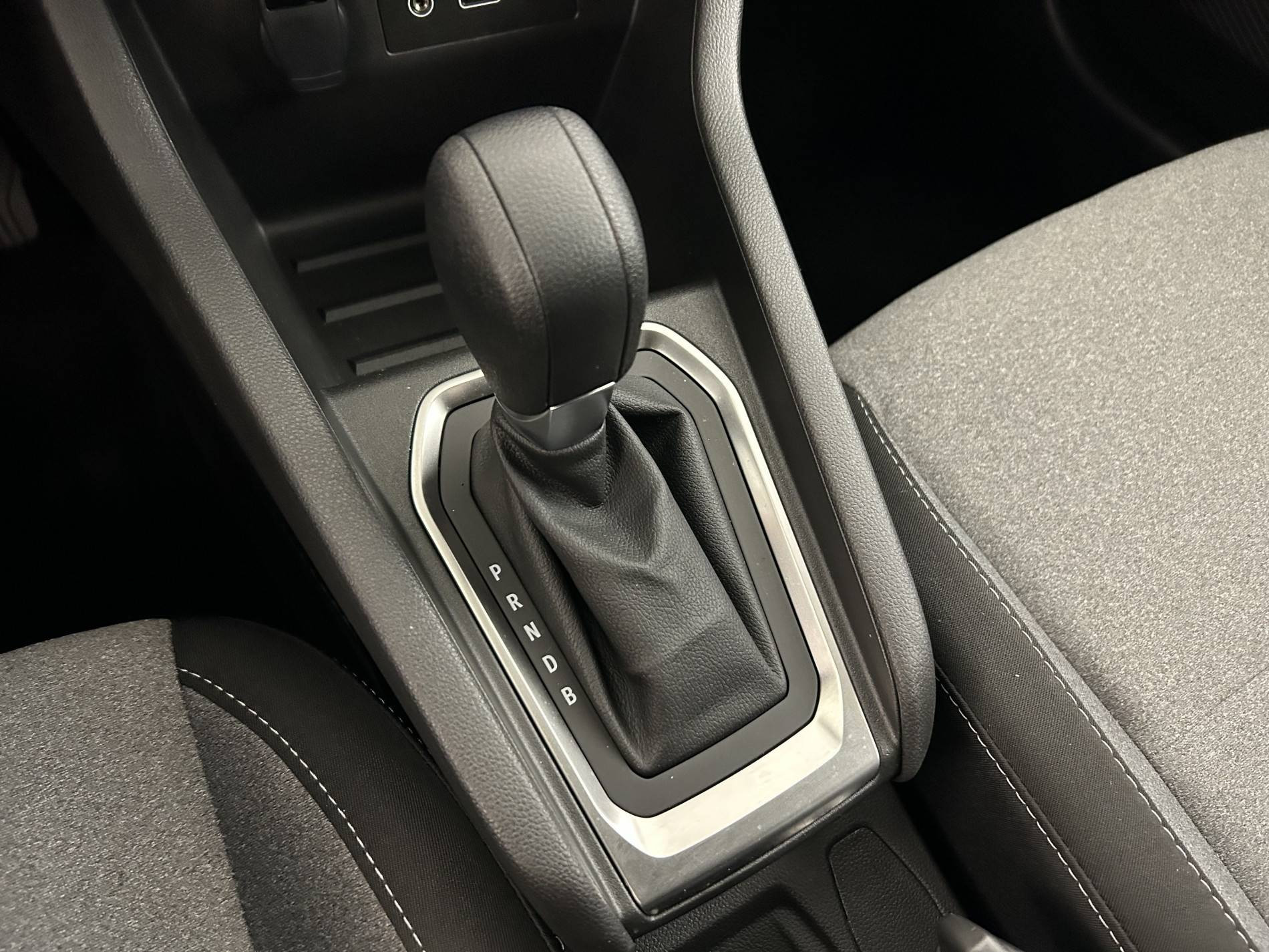 Vente en ligne Renault Clio 5 Clio E-Tech full hybrid 145 ch GSR2 au prix de 20 490 €