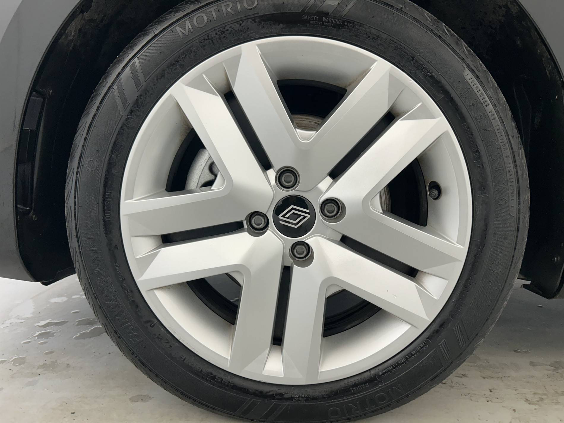 Vente en ligne Renault Clio 5 Clio E-Tech full hybrid 145 ch GSR2 au prix de 20 490 €