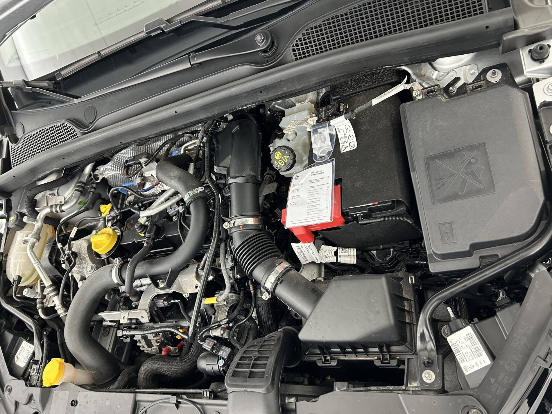 Vente en ligne Renault Clio 5 Clio TCe 90 au prix de 14 290 €