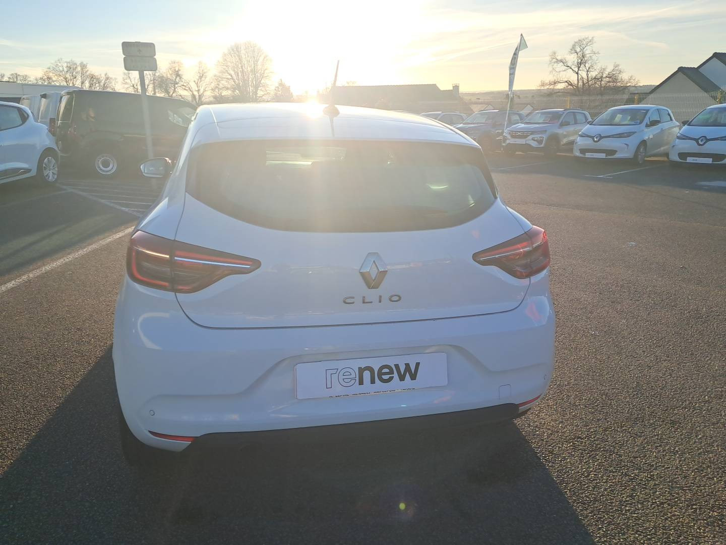 Vente en ligne Renault Clio 5 Clio Blue dCi 85 au prix de 13 290 €