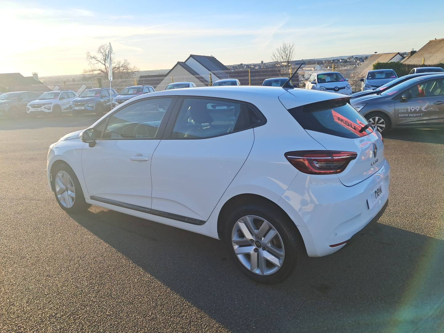 Vente en ligne Renault Clio 5 Clio Blue dCi 85 au prix de 13 290 €