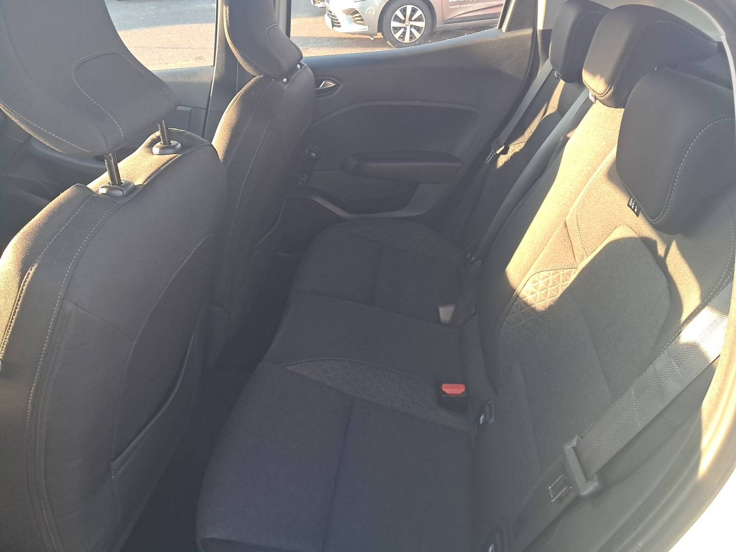 Vente en ligne Renault Clio 5 Clio Blue dCi 85 au prix de 13 290 €