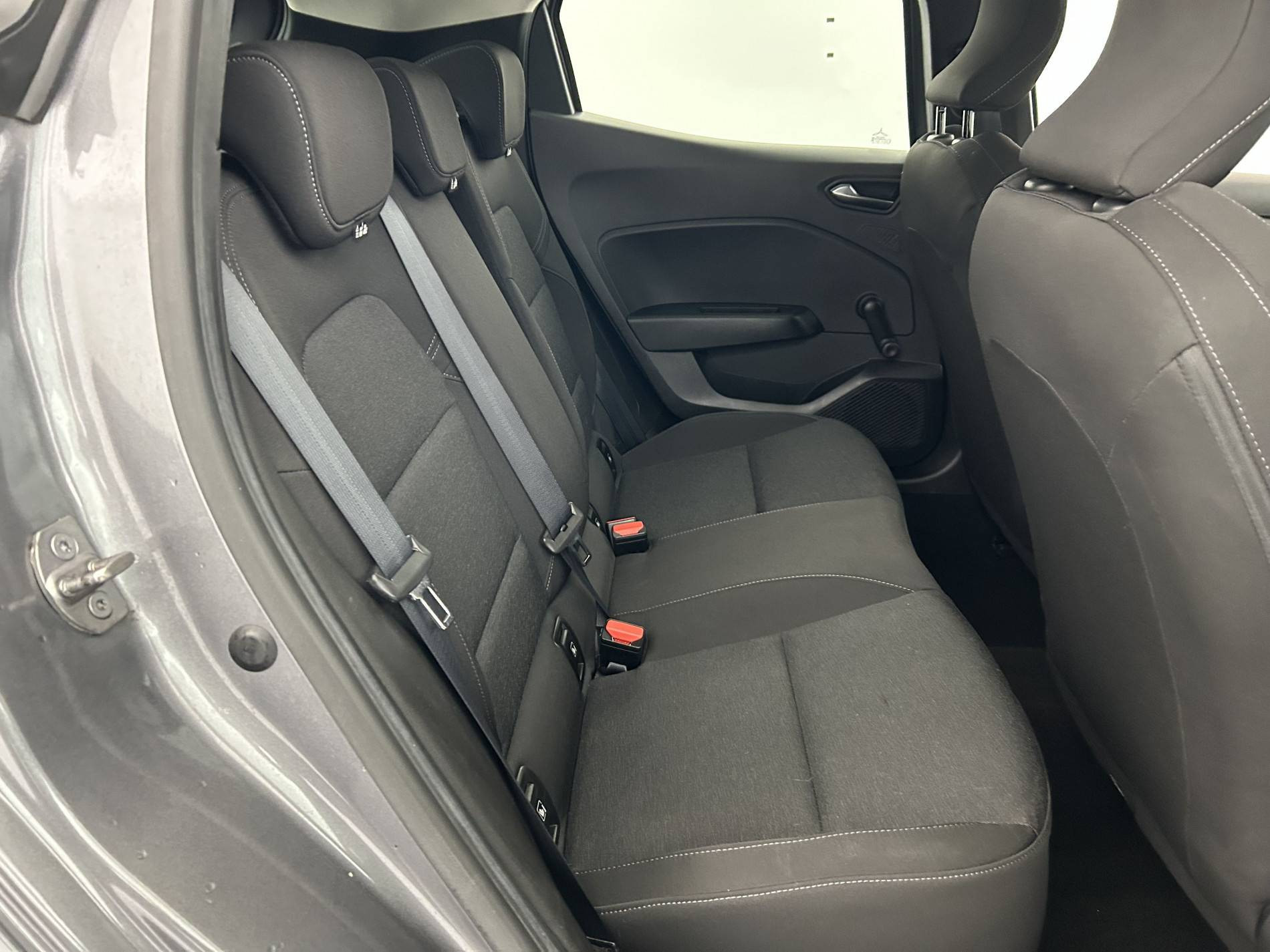 Vente en ligne Renault Clio 5 Clio TCe 90 au prix de 14 490 €