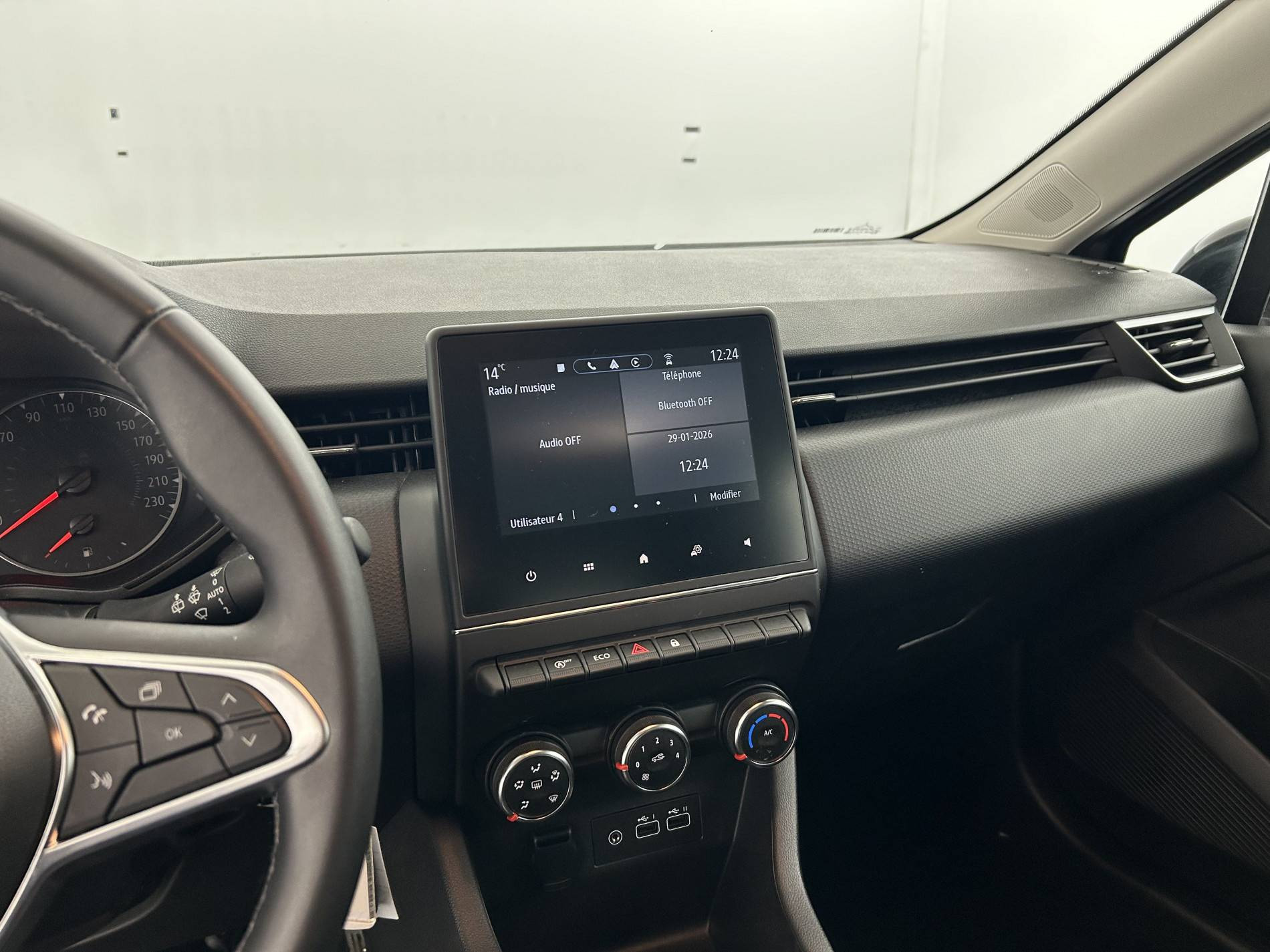 Vente en ligne Renault Clio 5 Clio TCe 90 au prix de 14 490 €