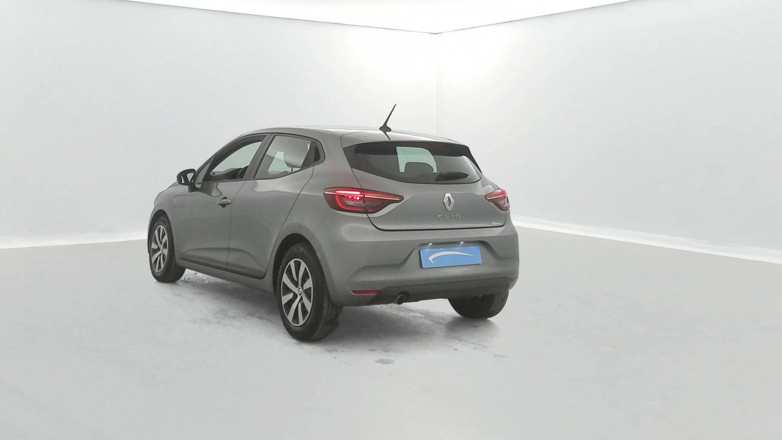 Vente en ligne Renault Clio 5 Clio TCe 90 au prix de 14 490 €