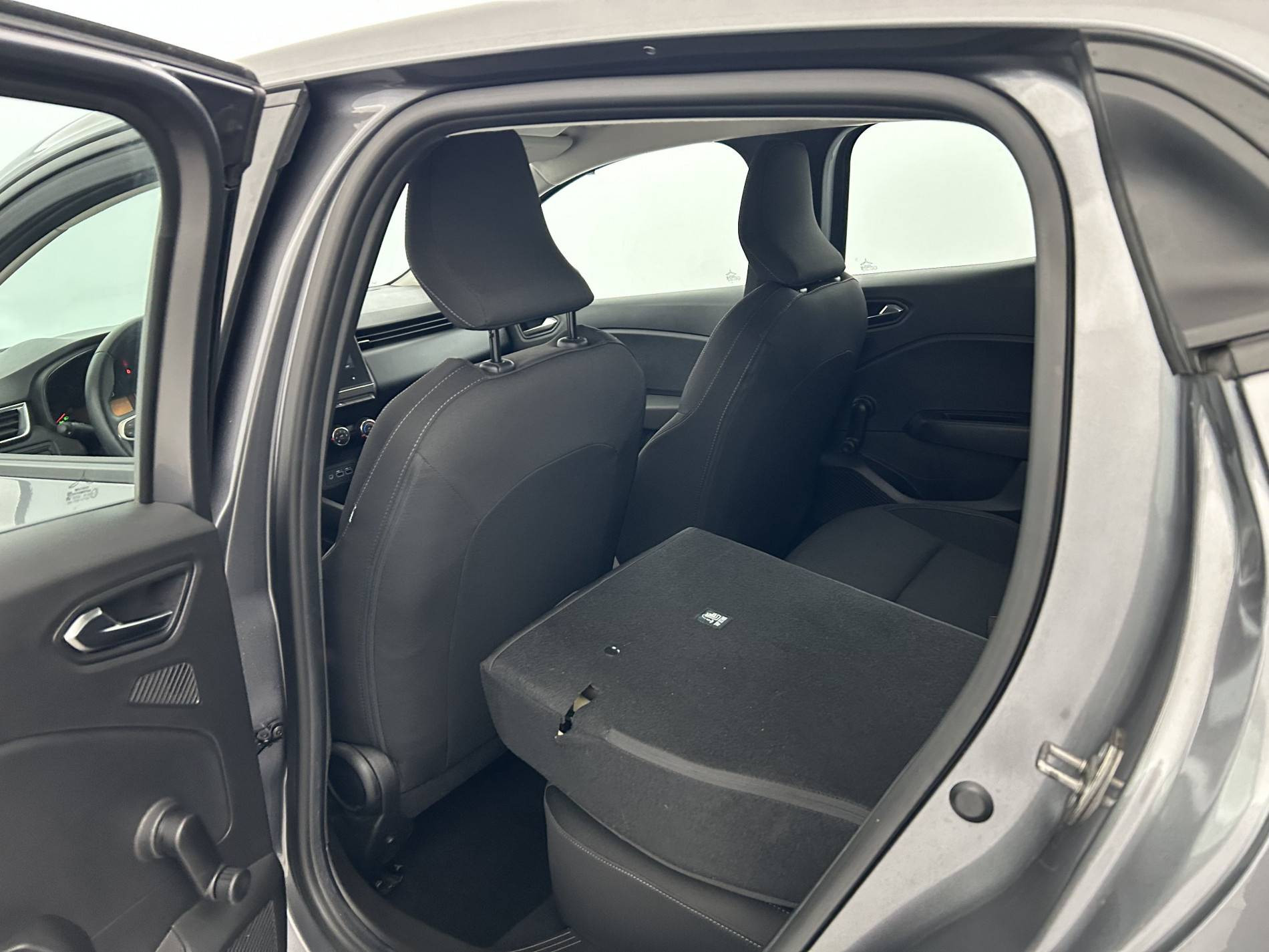 Vente en ligne Renault Clio 5 Clio TCe 90 au prix de 14 490 €