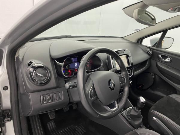 Vente en ligne Renault Clio 4 Clio TCe 90 au prix de 12 100 €