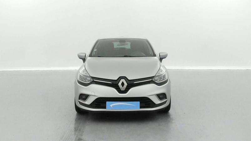 Vente en ligne Renault Clio 4 Clio TCe 90 au prix de 12 100 €