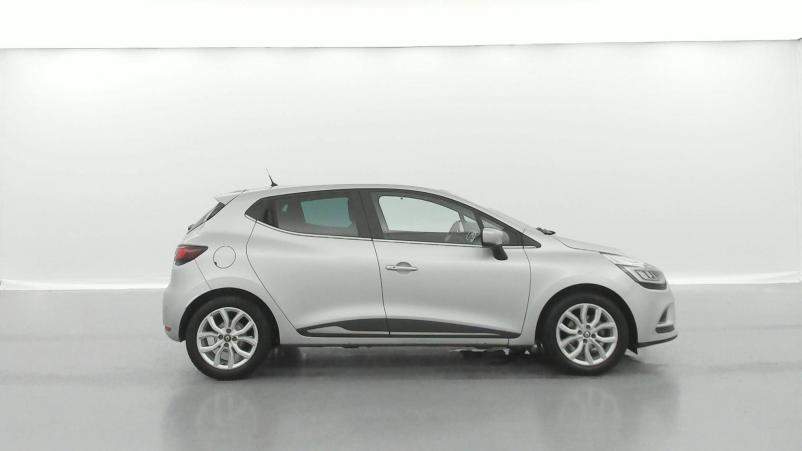 Vente en ligne Renault Clio 4 Clio TCe 90 au prix de 12 100 €