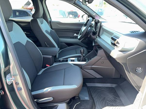 Vente en ligne Dacia Bigster  Mild Hybrid 140 au prix de 28 990 €