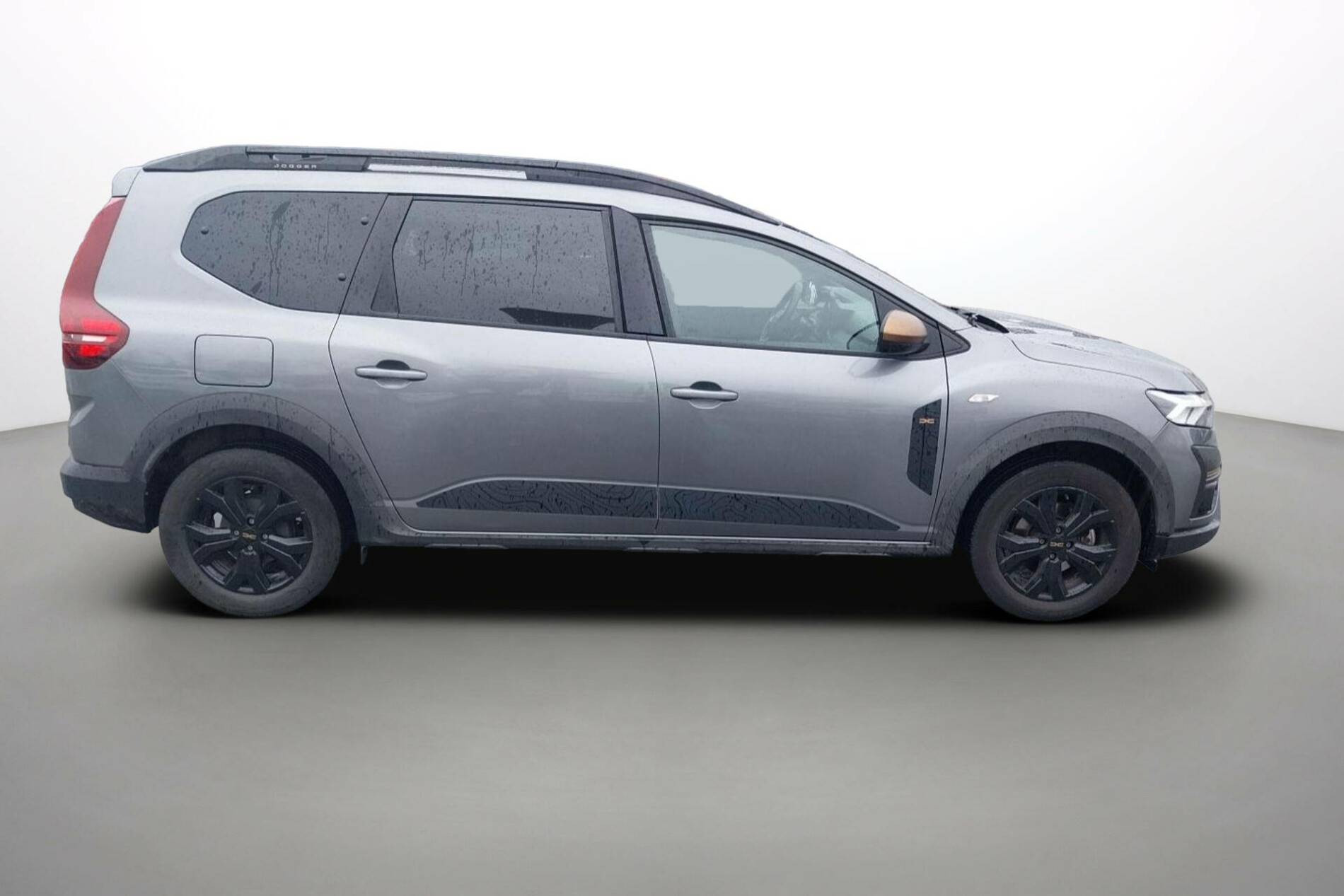 Vente en ligne Dacia Jogger  Hybrid 140 7 places au prix de 22 990 €