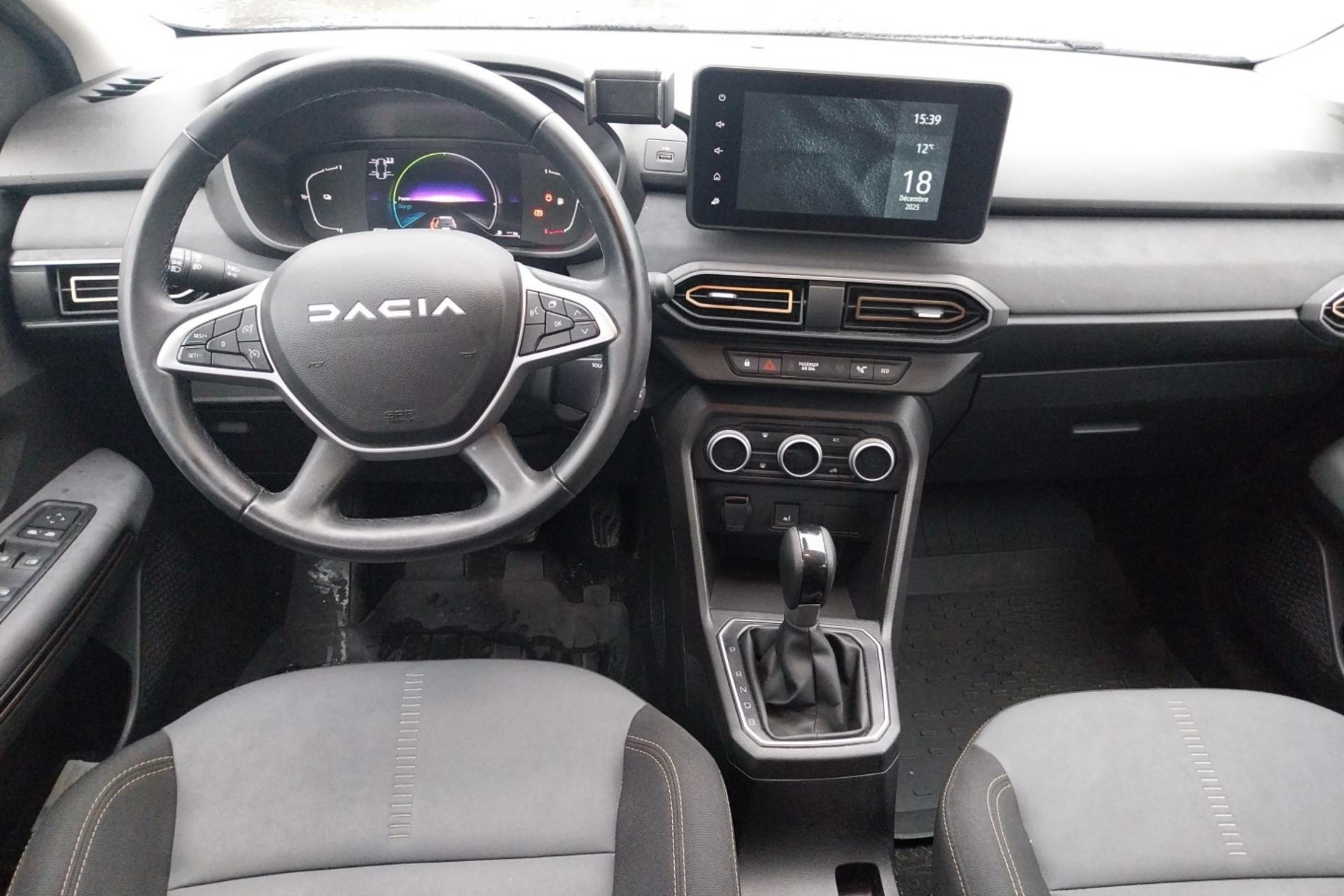 Vente en ligne Dacia Jogger  Hybrid 140 7 places au prix de 22 990 €