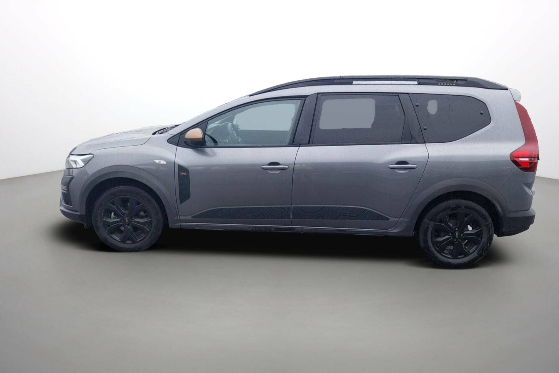 Vente en ligne Dacia Jogger  Hybrid 140 7 places au prix de 22 990 €