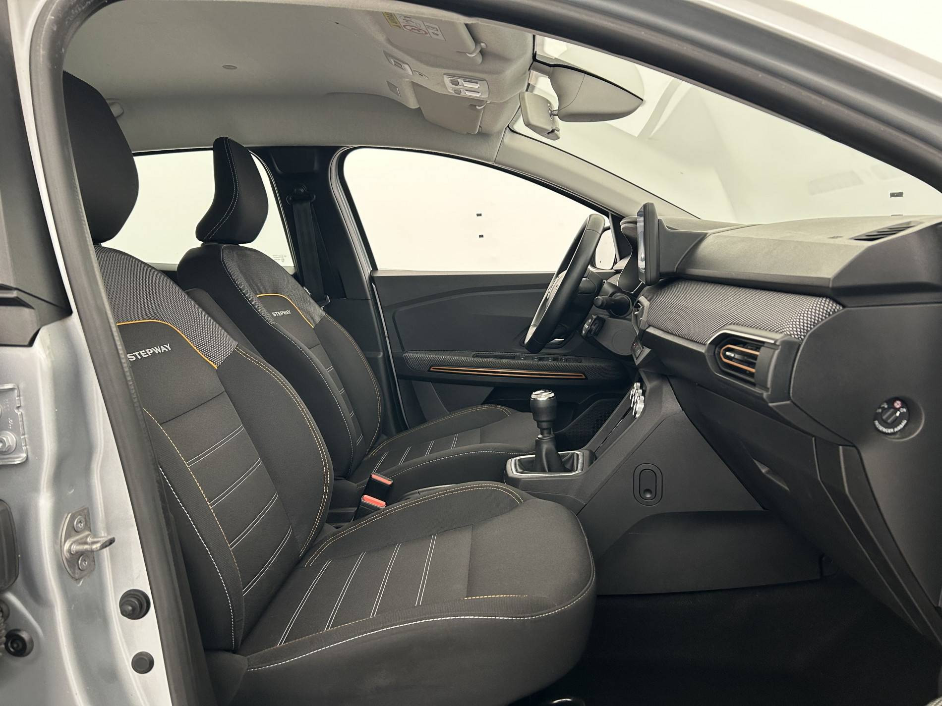 Vente en ligne Dacia Sandero  ECO-G 100 au prix de 12 490 €