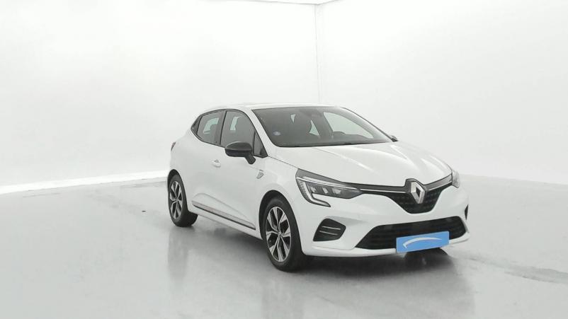 Vente en ligne Renault Clio 5 Clio E-Tech 140 au prix de 17 990 €