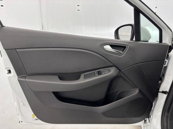 Vente en ligne Renault Clio 5 Clio TCe 90 - 21N au prix de 13 990 €