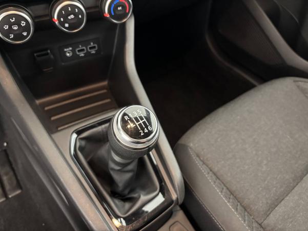 Vente en ligne Renault Clio 5 Clio TCe 90 - 21N au prix de 13 990 €