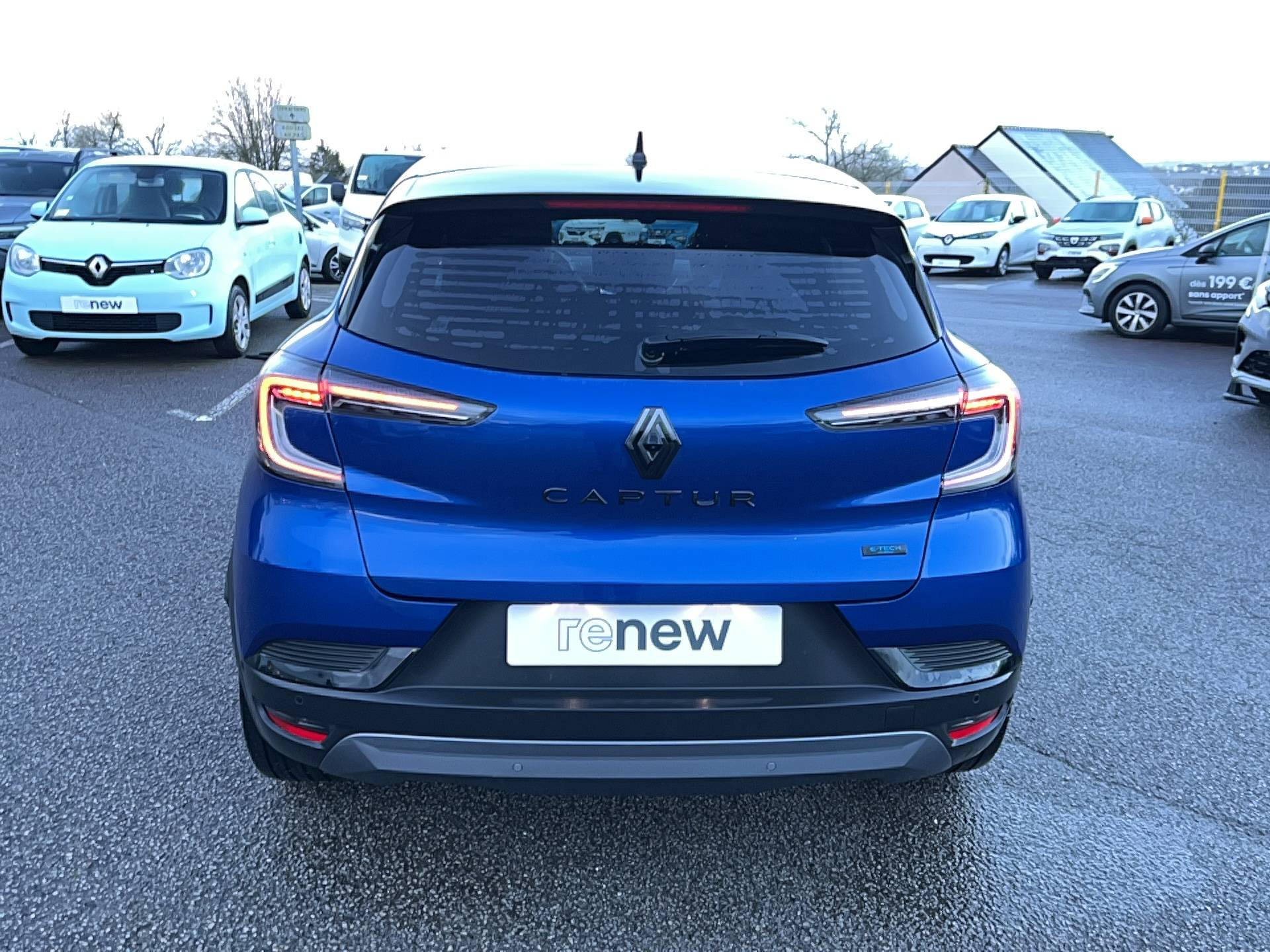 Vente en ligne Renault Captur  E-Tech full hybrid 145 ch au prix de 27 990 €