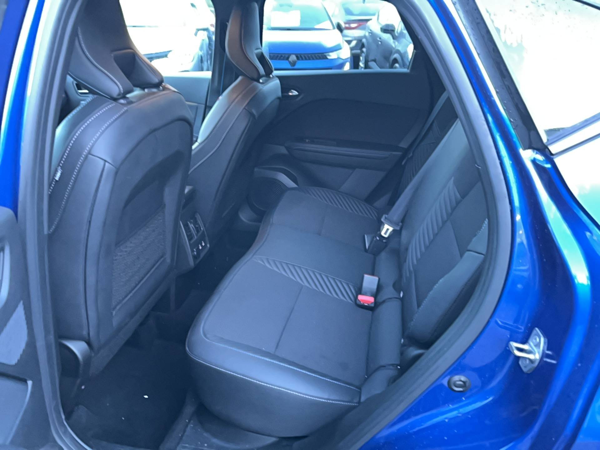 Vente en ligne Renault Captur  E-Tech full hybrid 145 ch au prix de 27 990 €