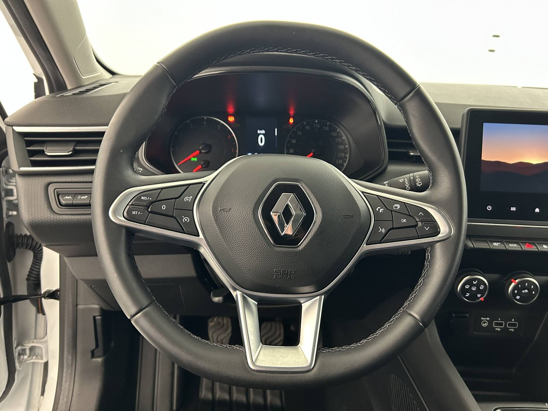 Vente en ligne Renault Clio 5 Clio TCe 90 - 21N au prix de 12 990 €