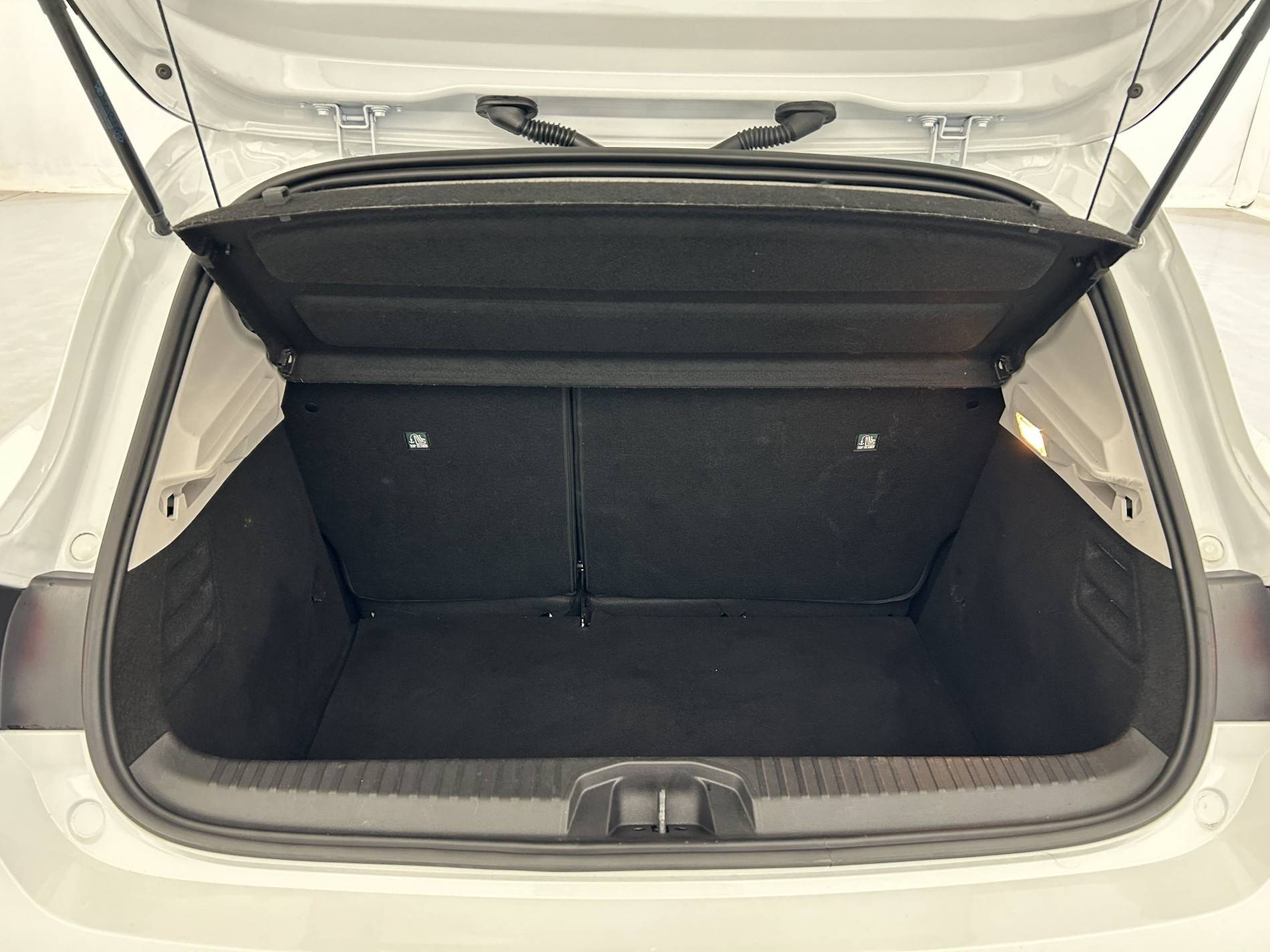 Vente en ligne Renault Clio 5 Clio TCe 90 - 21N au prix de 12 990 €