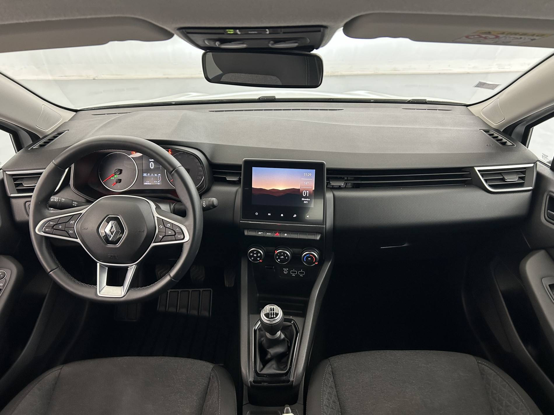 Vente en ligne Renault Clio 5 Clio TCe 90 - 21N au prix de 12 990 €