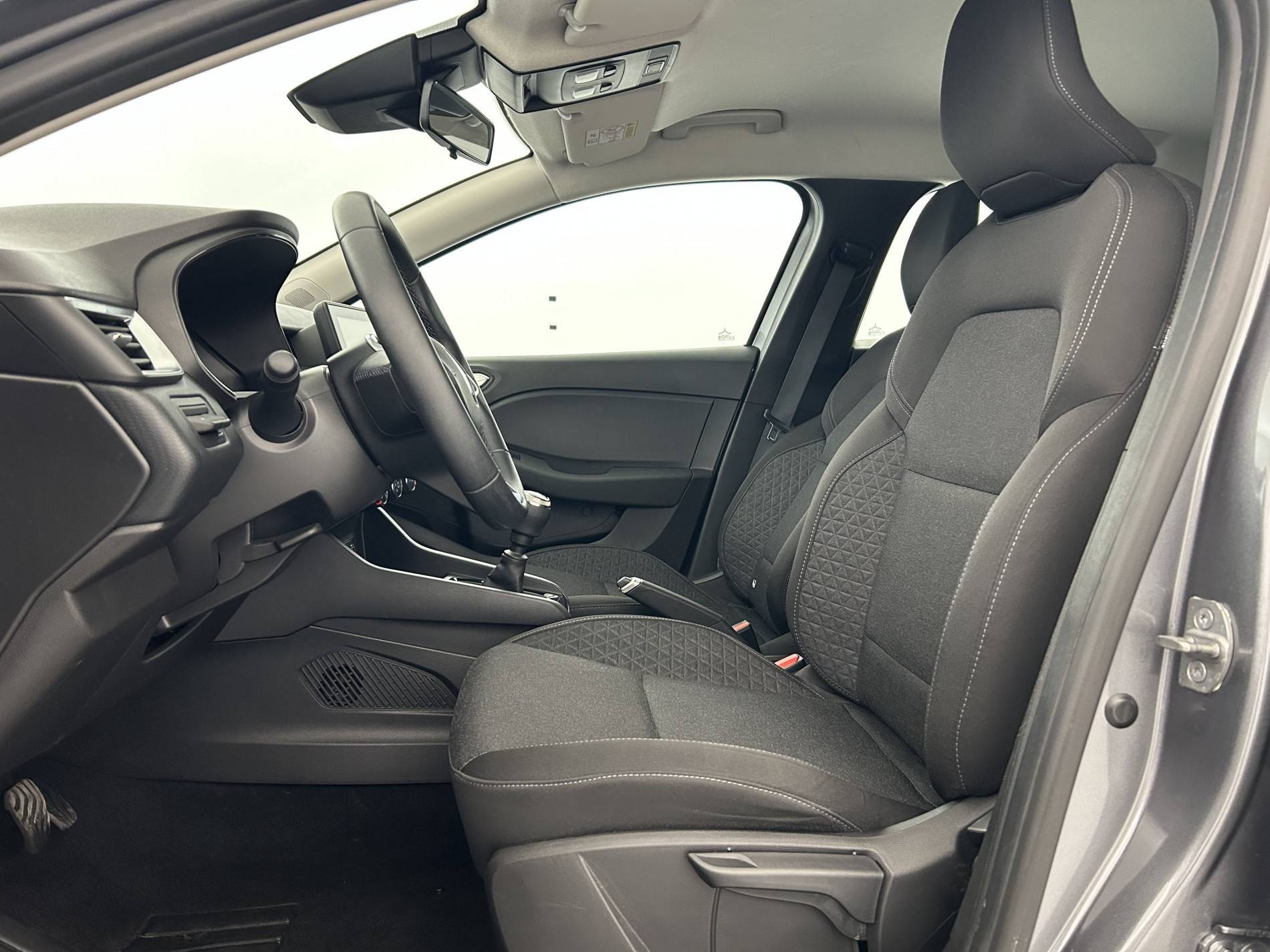 Vente en ligne Renault Clio 5 Clio TCe 90 au prix de 13 990 €