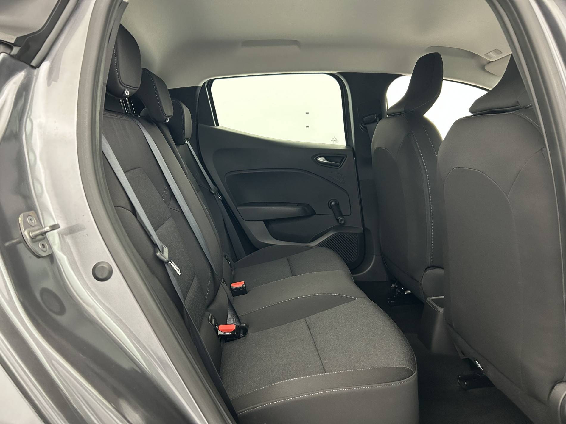 Vente en ligne Renault Clio 5 Clio TCe 90 au prix de 13 990 €