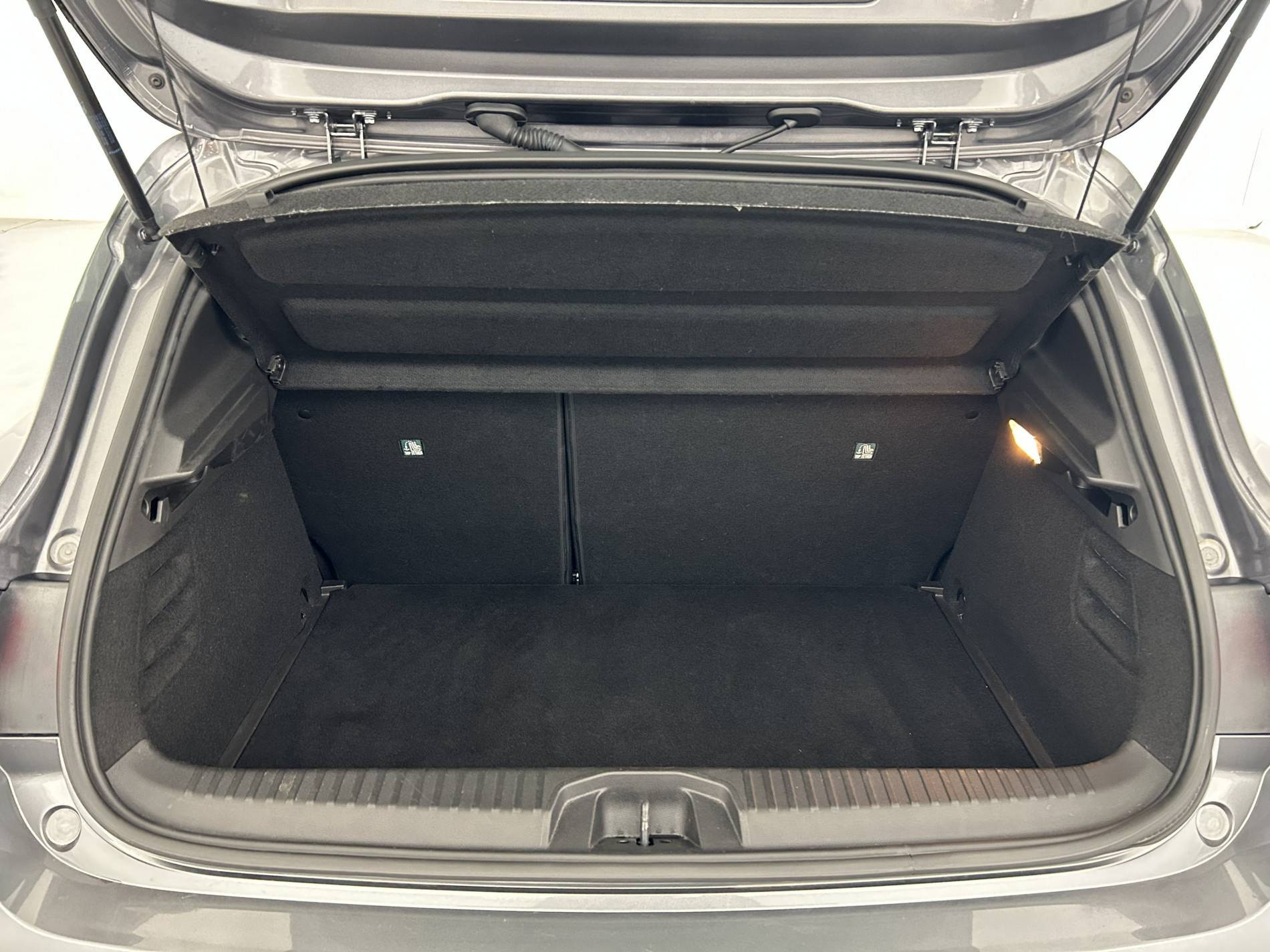 Vente en ligne Renault Clio 5 Clio TCe 90 au prix de 13 990 €