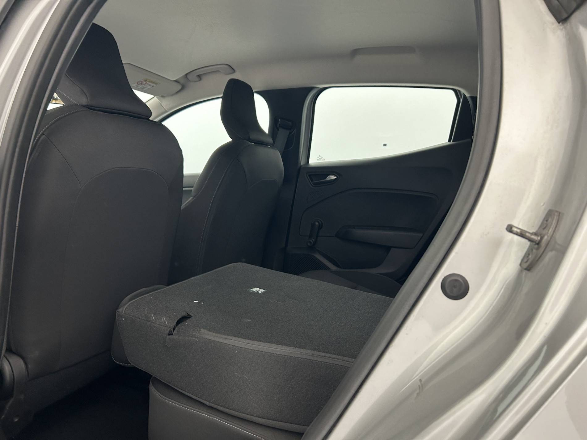 Vente en ligne Renault Clio 5 Clio TCe 90 au prix de 14 990 €