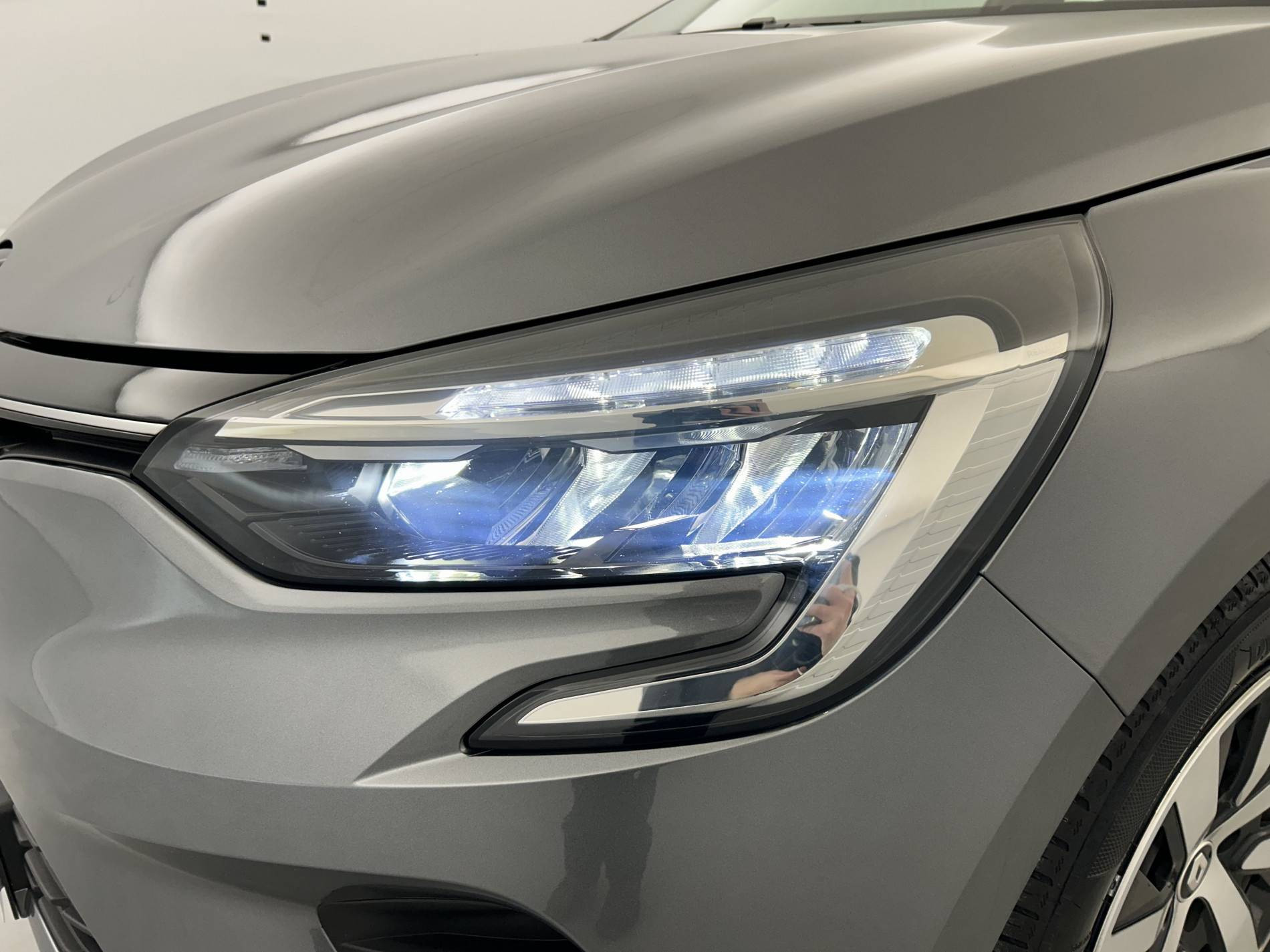 Vente en ligne Renault Clio 5 Clio TCe 90 au prix de 13 990 €