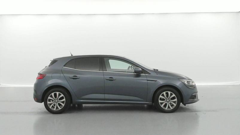 Vente en ligne Renault Megane 4 Mégane IV Berline TCe 140 EDC FAP au prix de 14 490 €