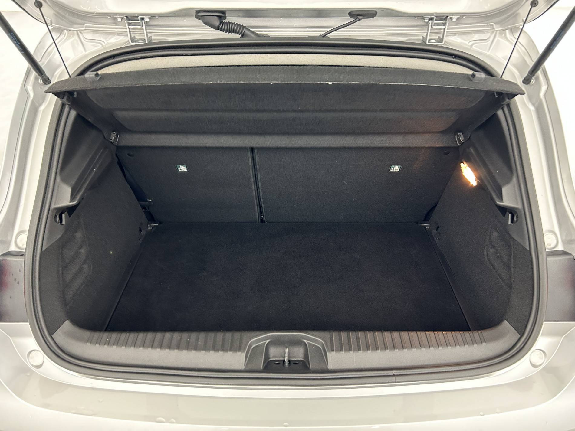 Vente en ligne Renault Clio 5 Clio TCe 90 au prix de 14 990 €