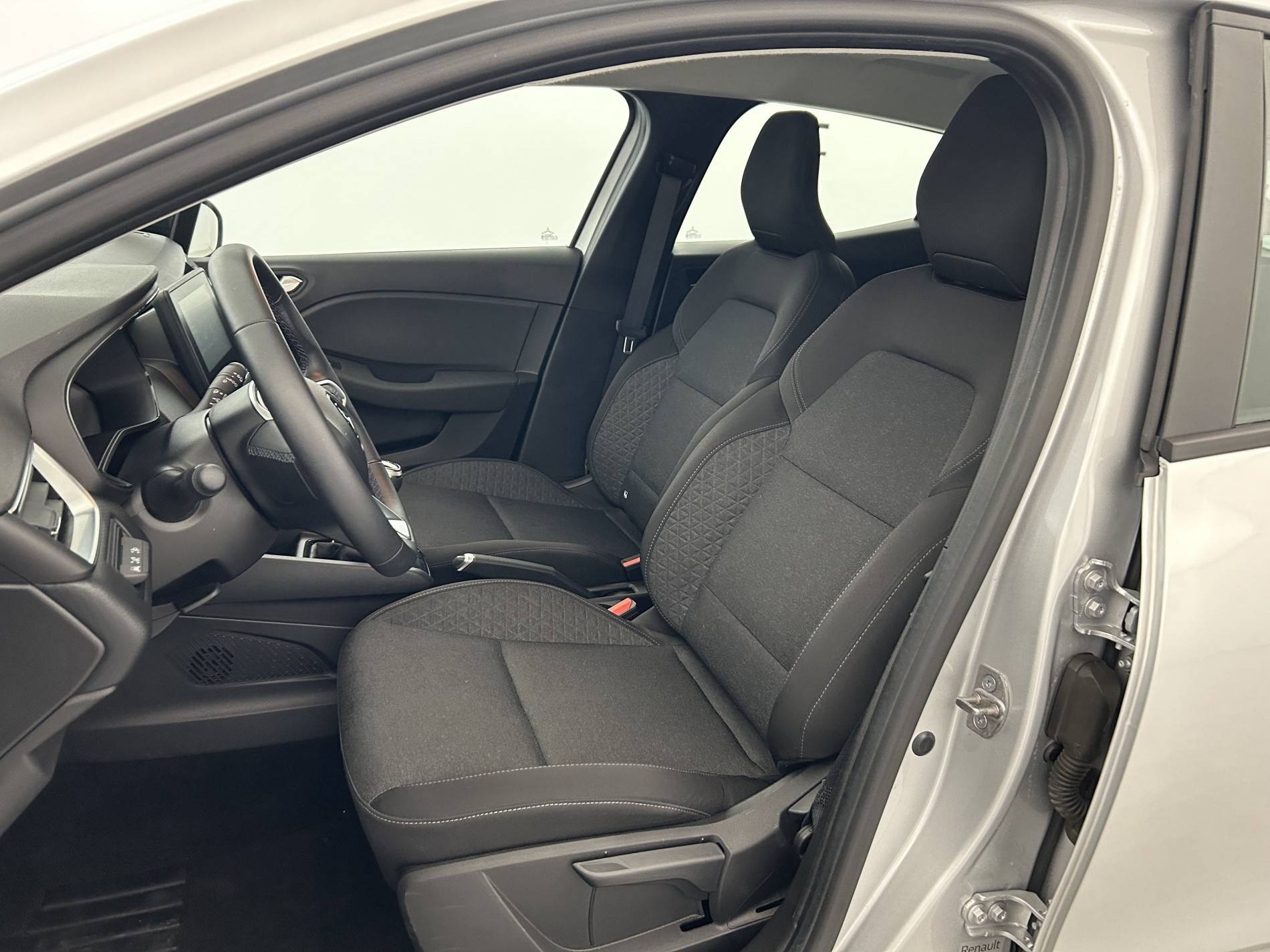 Vente en ligne Renault Clio 5 Clio TCe 90 au prix de 14 990 €