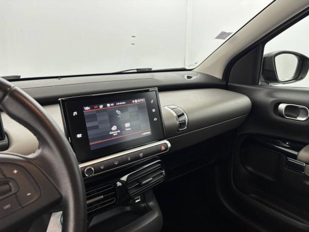 Vente en ligne Citroën C4 Cactus  BlueHDi 100 S&S BVM6 au prix de 13 490 €