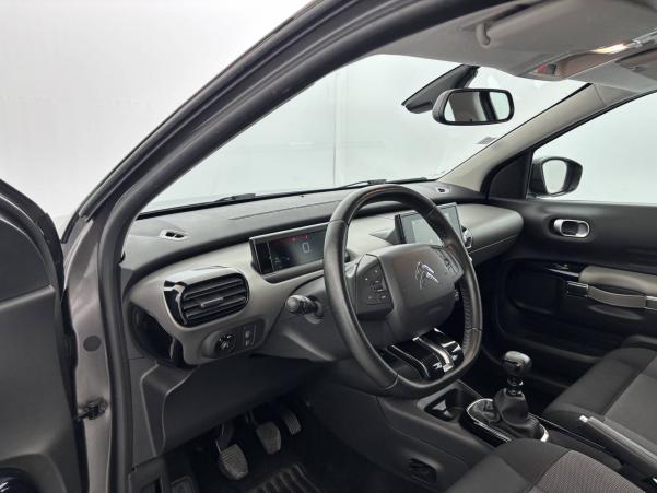 Vente en ligne Citroën C4 Cactus  BlueHDi 100 S&S BVM6 au prix de 13 490 €